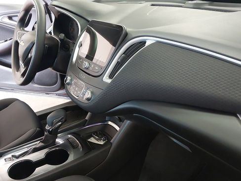 Used 2024 Chevrolet Malibu LT image 29