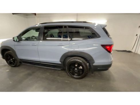 Used 2022 Honda Pilot TrailSport image 6