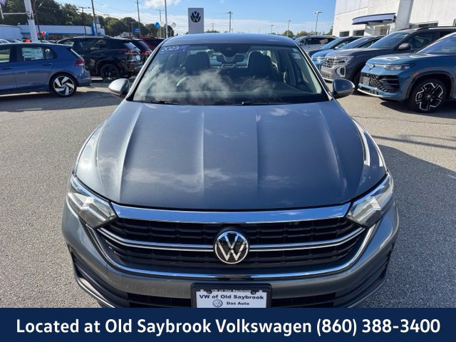 Certified 2023 Volkswagen Jetta SE FWD image 2