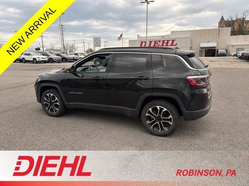 Used 2023 Jeep Compass Limited image 9