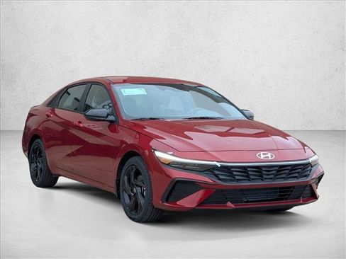 Used 2026 Hyundai Elantra Sport FWD image 6