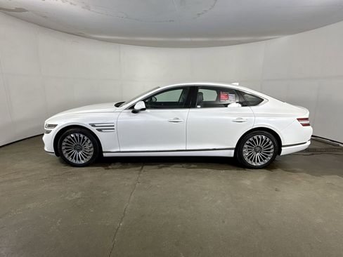 Used 2024 Genesis G80 Advanced image 28