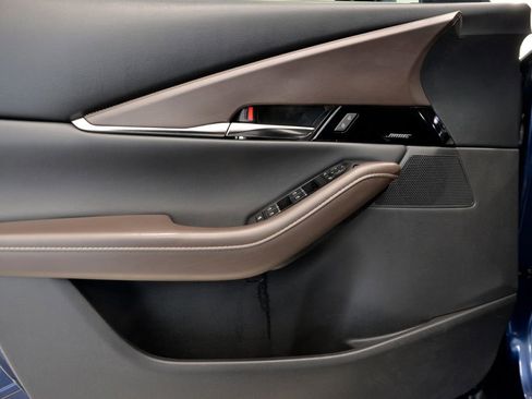 Used 2021 MAZDA CX-30 AWD 2.5 S w/ Premium Package image 14