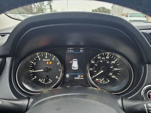 Used 2020 Nissan Rogue Sport SV w/ All-Weather Package image 16