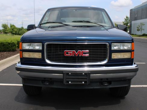 Used 1997 GMC Yukon 4WD 2-Door w/ Marketing Opt Pkg 2 image 19