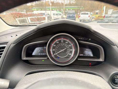 Used 2015 MAZDA MAZDA3 i Grand Touring image 17