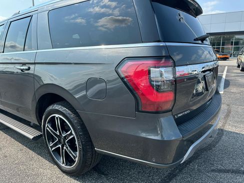 Used 2020 Ford Expedition Max Limited w/ Texas Edition Package RWD image 13