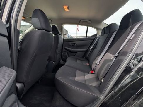 Used 2025 Nissan Sentra SV image 4