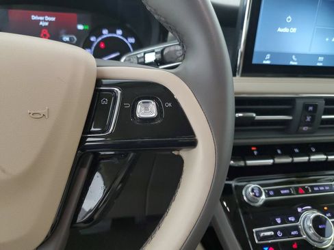 Certified 2022 Lincoln Corsair FWD image 26