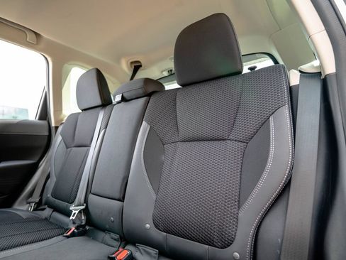 Used 2023 Subaru Forester Premium AWD/4WD image 38
