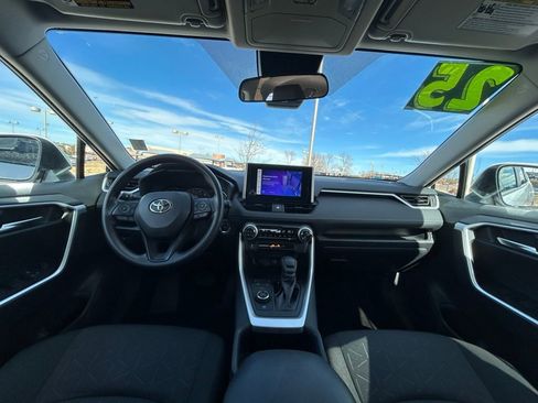 Used 2025 Toyota RAV4 XLE image 10