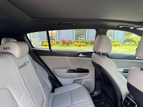 Used 2020 Kia Sportage S w/ S Premium Package FWD image 15