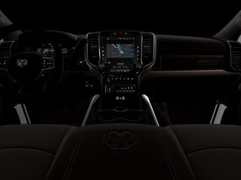 New 2026 RAM 2500 Laramie AWD/4WD image 30