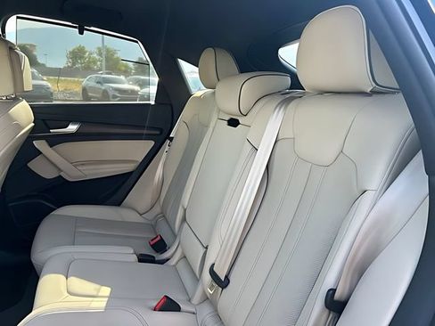 Used 2023 Audi Q5 2.0T Premium Plus w/ Premium Plus Package AWD/4WD image 20