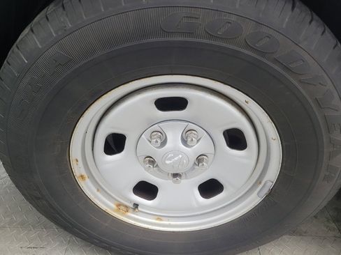 Used 2020 RAM 1500 Express image 31