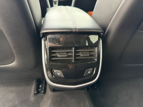 Used 2018 Cadillac XTS Luxury FWD image 38