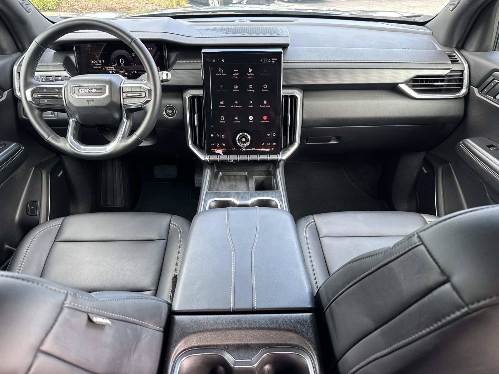 Used 2026 GMC Acadia Elevation w/ Elevation Premium Package FWD image 26