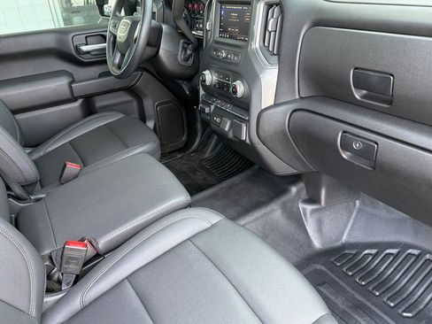 Used 2025 GMC Sierra 3500 Pro w/ Convenience Package AWD/4WD image 9