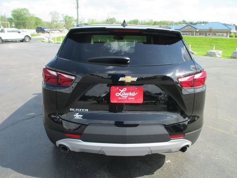 Used 2019 Chevrolet Blazer LT FWD image 6