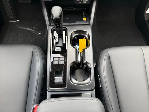 New 2026 Subaru Outback Premium image 19