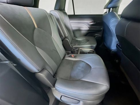 Certified 2025 Toyota Grand Highlander AWD Hybrid image 26