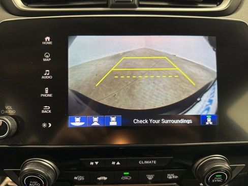 Used 2022 Honda CR-V Touring image 32