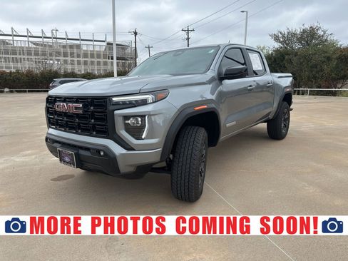 Used 2025 GMC Canyon Elevation w/ Convenience Package image 1