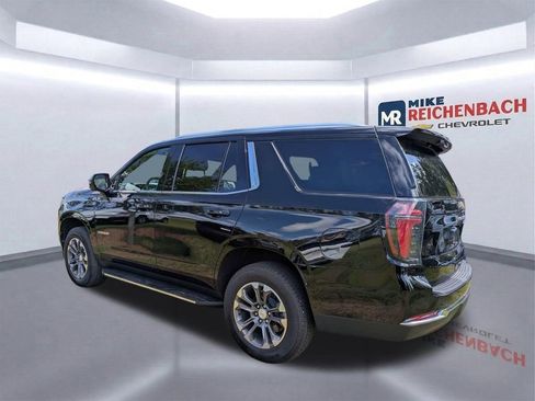 Used 2025 Chevrolet Tahoe LS RWD image 5