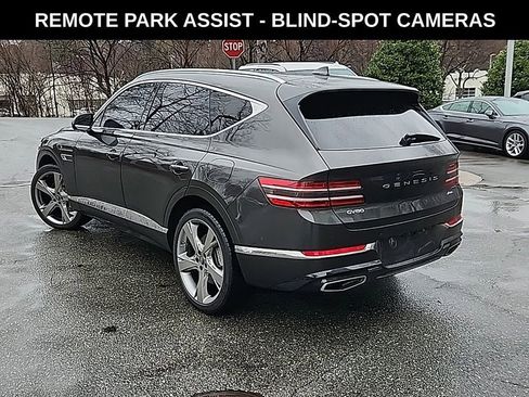 Used 2024 Genesis GV80 2.5T w/ Prestige Package image 3