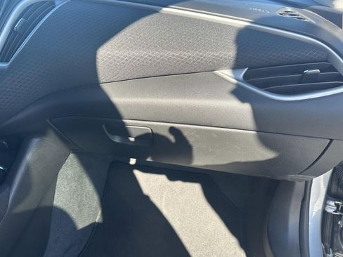 Used 2024 Chevrolet Malibu LT image 38