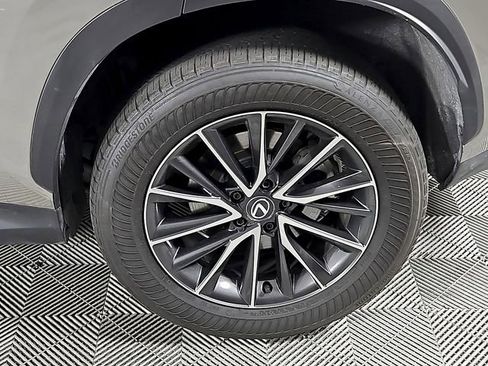 Used 2024 Lexus NX 250 FWD image 8