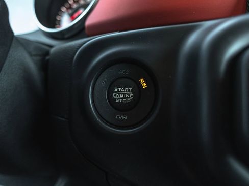Used 2019 Jeep Wrangler Unlimited Rubicon AWD/4WD image 17