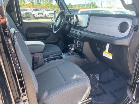 New 2026 Jeep Wrangler Unlimited Sport AWD/4WD image 9