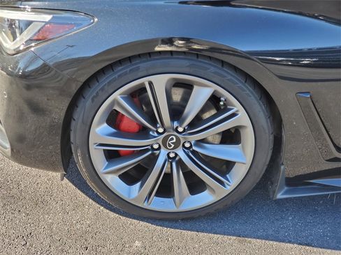 Used 2022 INFINITI Q60 Red Sport 400 w/ Proactive Package image 8