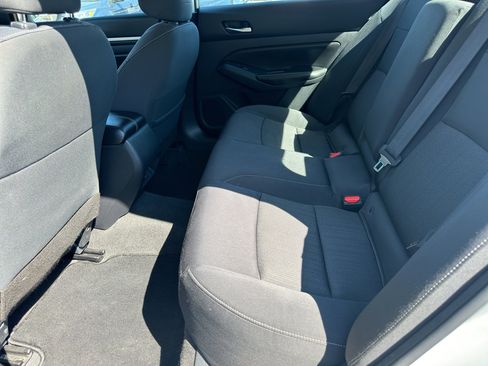 Used 2022 Nissan Altima 2.5 SV image 10