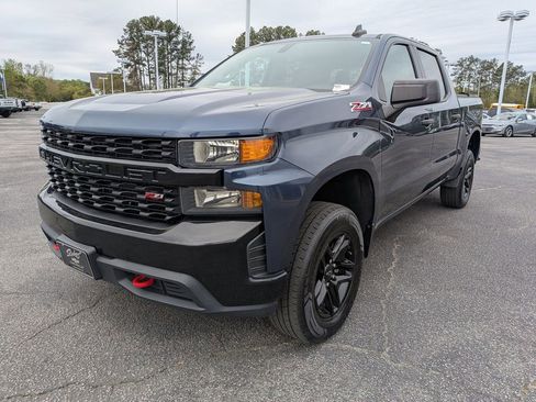 Used 2021 Chevrolet Silverado 1500 Custom Trail Boss w/ LPO, Dark Essentials Package image 10