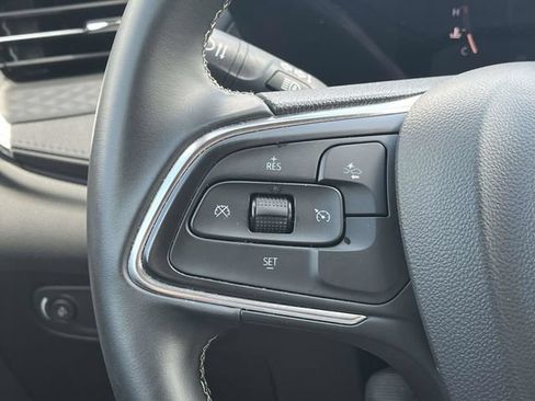 Used 2025 Buick Encore GX Preferred FWD image 25