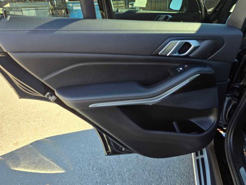 Used 2023 BMW X5 xDrive45e image 19