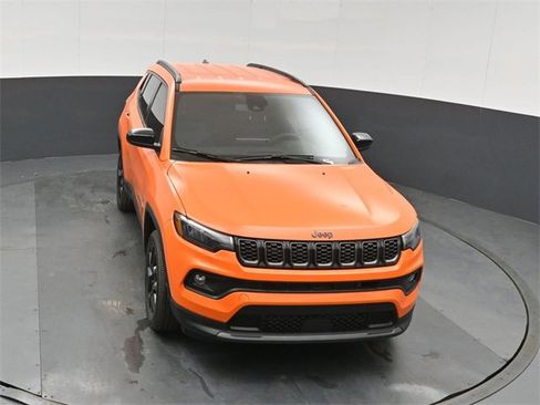 New 2026 Jeep Compass Latitude image 35