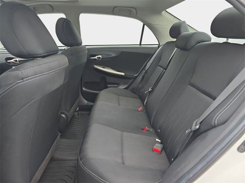 Used 2013 Toyota Corolla S image 13