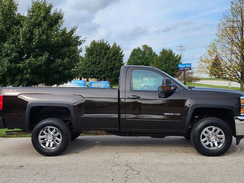 Used 2018 Chevrolet Silverado 3500 LT w/ LT Convenience Package image 9