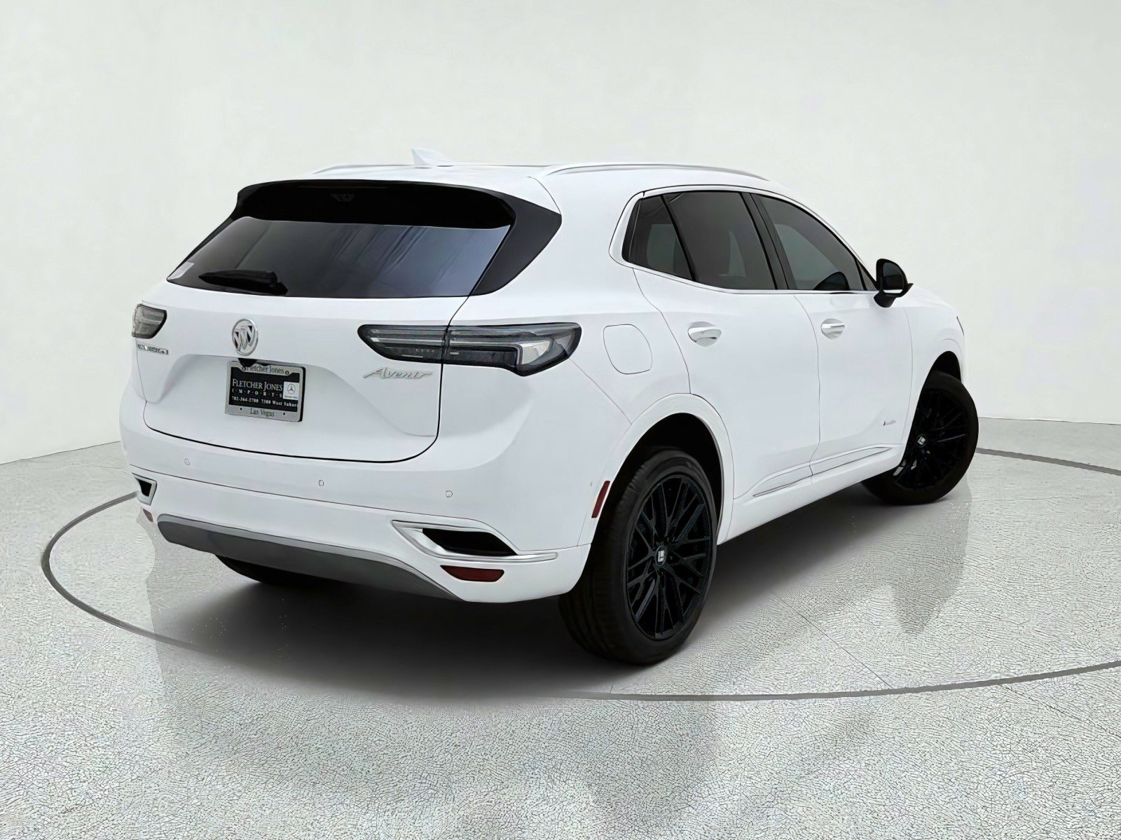 Used 2022 Buick Envision Avenir w/ Technology Package II FWD image 9