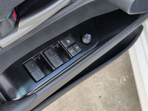 Used 2025 Toyota Camry LE FWD image 13