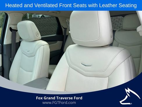Used 2022 Cadillac XT5 Premium Luxury w/ Technology Package FWD image 12