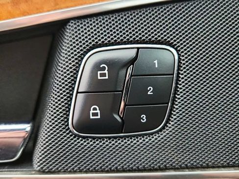 Used 2016 Lincoln MKX Reserve w/ Climate Package AWD/4WD image 21