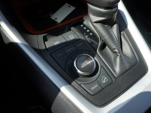 Used 2024 Toyota RAV4 Adventure AWD/4WD image 18