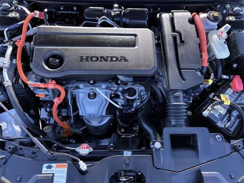 Used 2024 Honda Accord Sport image 15