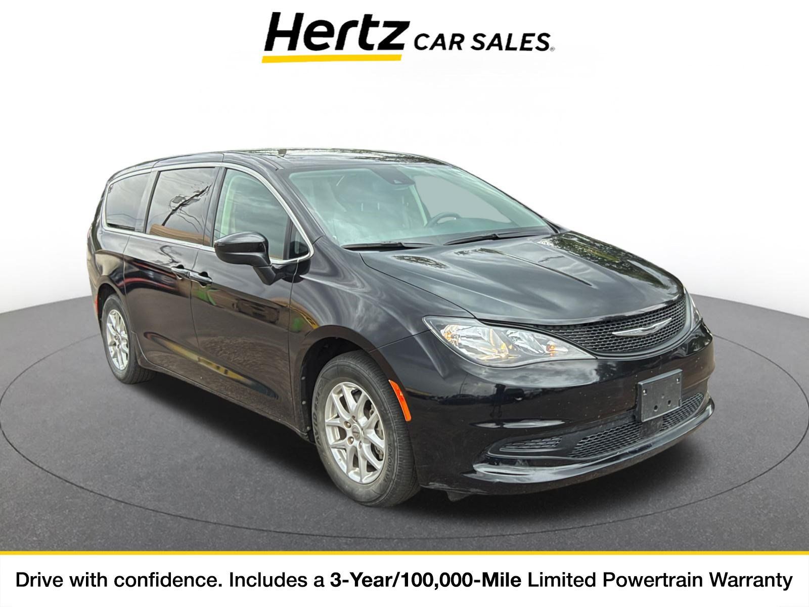 Used 2023 Chrysler Voyager LX FWD image 1