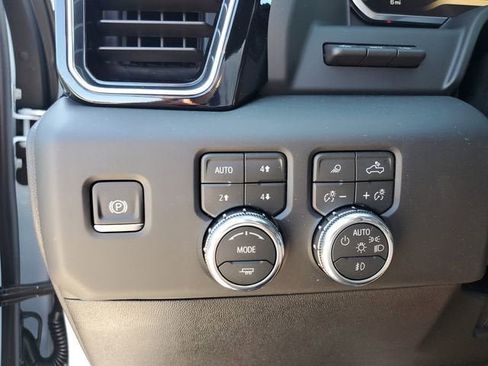 New 2026 GMC Sierra 2500 Denali w/ Denali Reserve Package image 31
