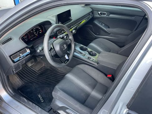 Used 2023 Honda Civic LX image 9